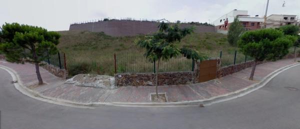 Terreno en avenida Montseny, 11