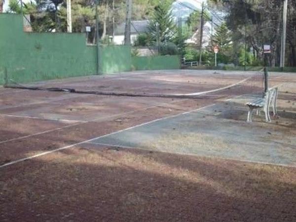 Terreno en calle de Prades, 138