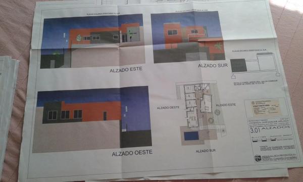 Terreno en calle Plàtans, 1