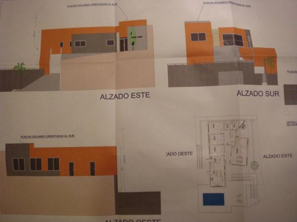 Terreno en calle Plàtans, 1