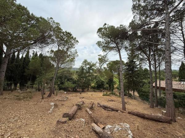 Terreno en calle de la Garrotxa