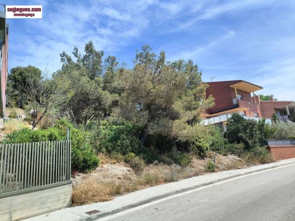 Terreno en calle Túria, 34