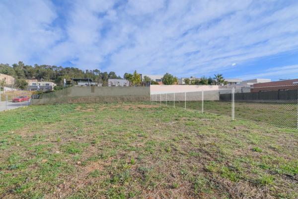 Terreno en calle Sant Eudald