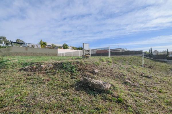 Terreno en calle Sant Eudald