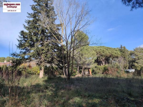 Terreno en Begues