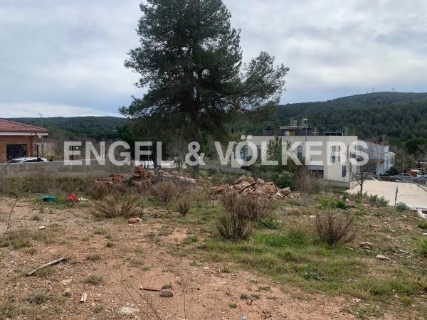 Terreno en calle Sant Eudald