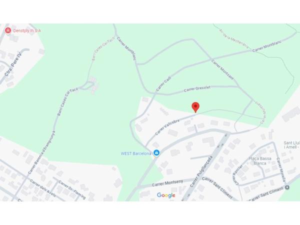 Terreno en calle Vallcebre, 16