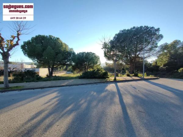 Terreno en Begues