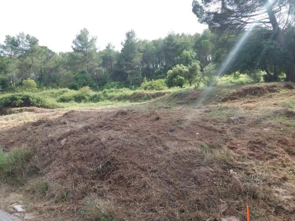 Terreno en calle Pou Nou