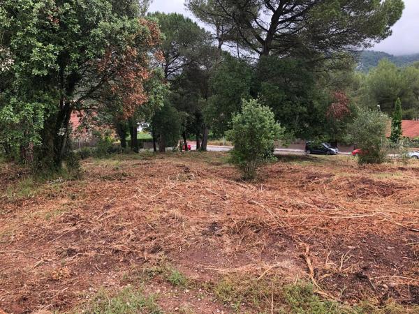 Terreno en calle Pou Nou