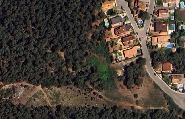 Terreno en calle Pou Nou