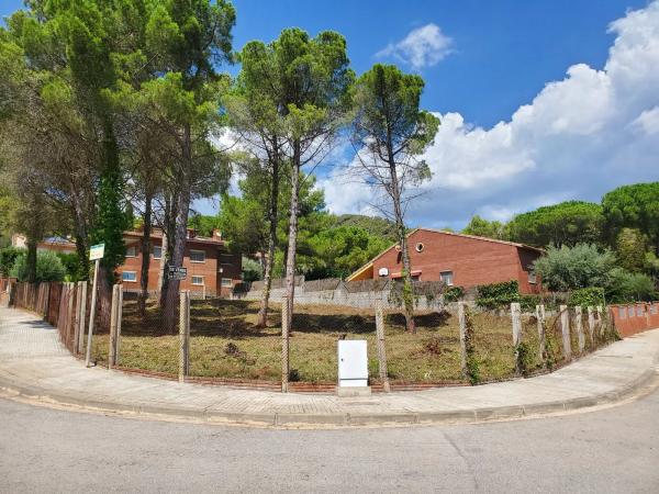 Terreno en calle Mas Trullols, 1