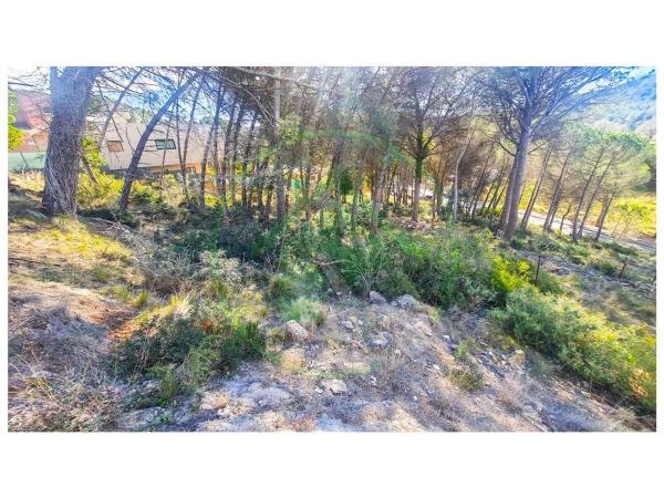 Terreno en Begues