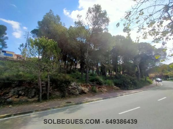 Terreno en Begues