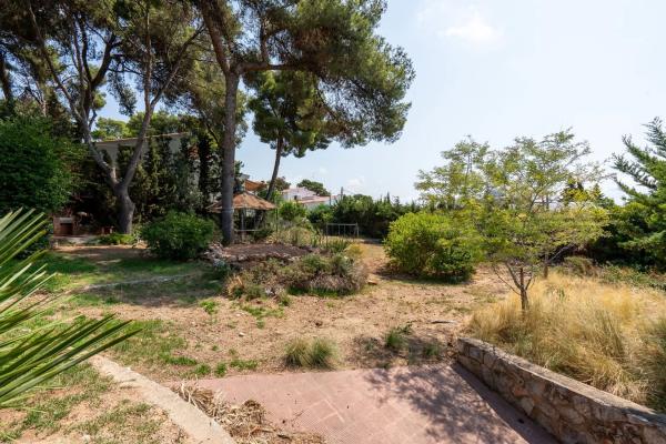 Terreno en avenida 303, 120