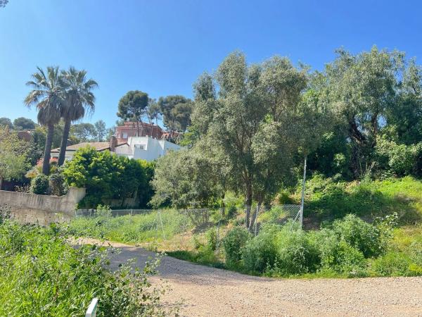 Terreno en paseo de Can Solé