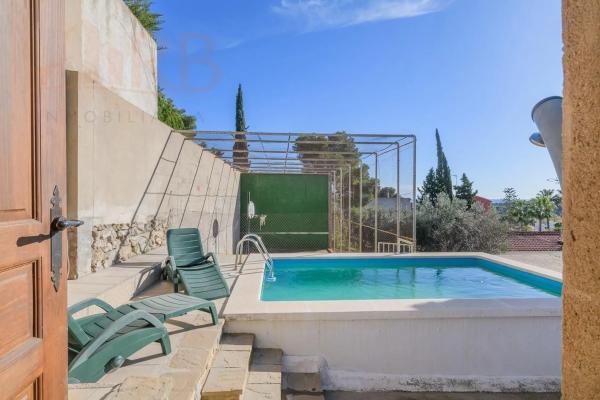 Terreno en avenida 302, 108