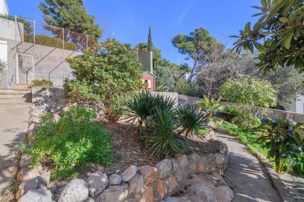 Terreno en avenida 302, 108