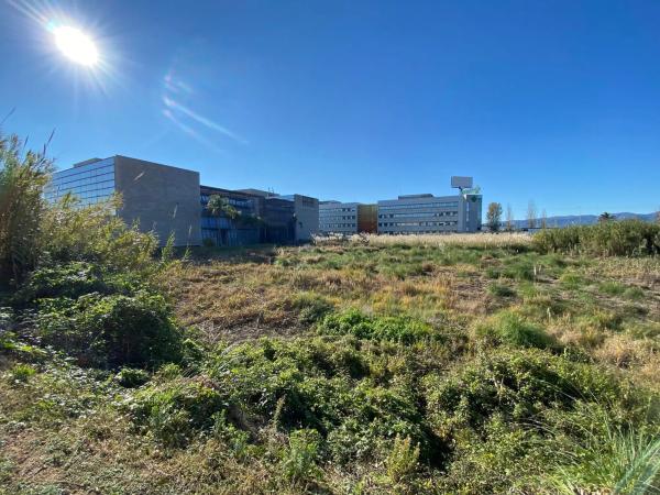 Terreno en av baix llobregat, 23