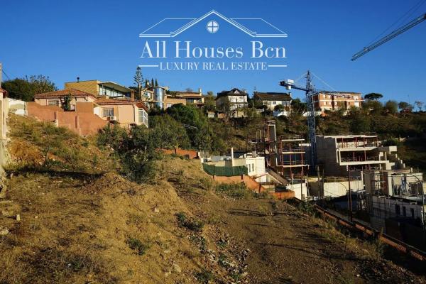 Terreno en calle del Frontó