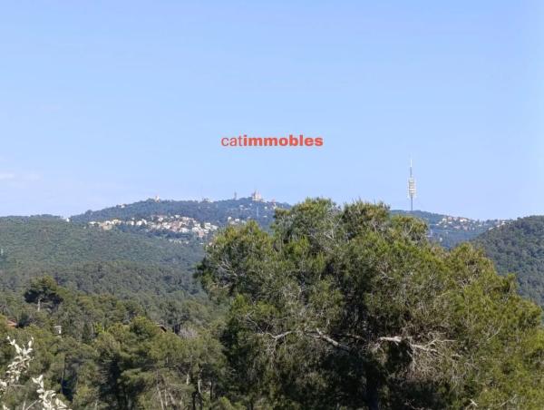 Terreno en calle Tossa