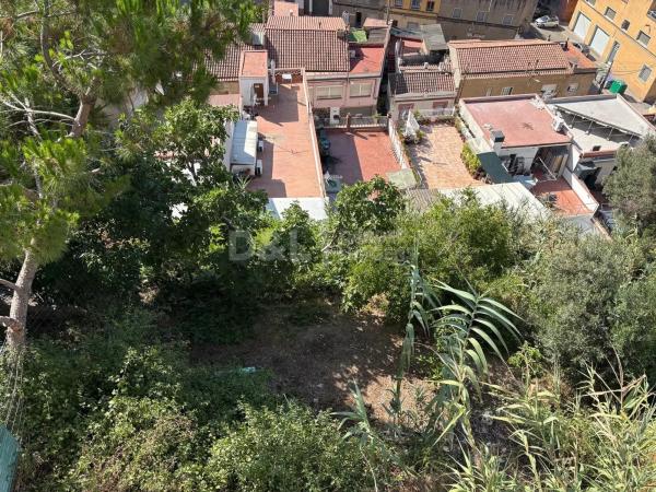 Terreno en calle de Santa Llúcia