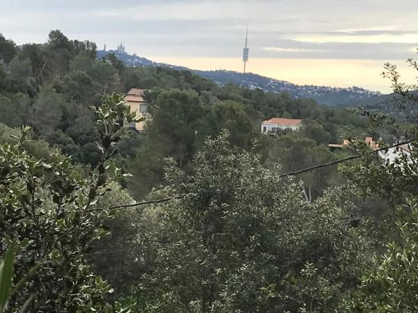 Terreno en avenida Verge de Montserrat, 19