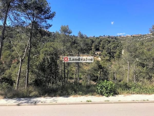 Terreno en calle Obagues, 3