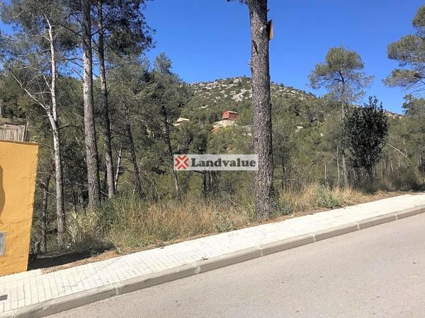 Terreno en calle Obagues, 3