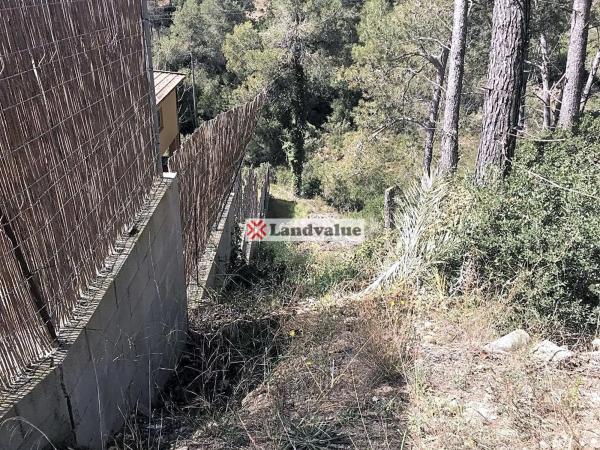 Terreno en calle Obagues, 3