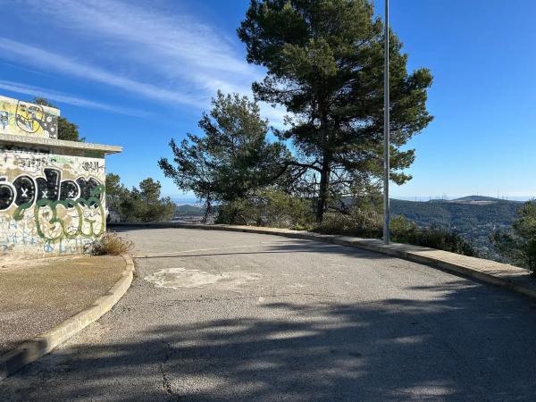 Terreno en calle Serral Llarg, 136