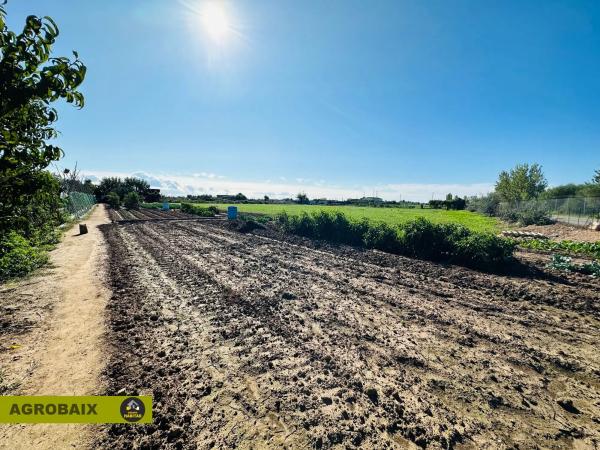 Terreno en Plaça Catalunya - Vinyets