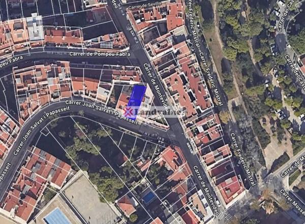 Terreno en calle Joan Salvat i Papasseit, 6