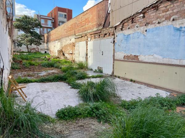 Terreno en calle de Gavà
