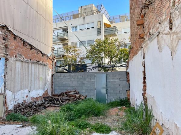 Terreno en calle de Gavà