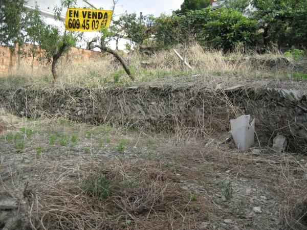 Terreno en calle de les Acàcies, 77