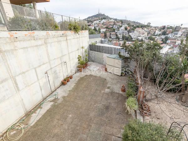 Terreno en calle Freixes