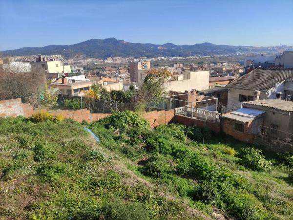 Terreno en calle Balaguer