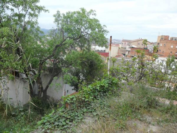 Terreno en calle Balaguer