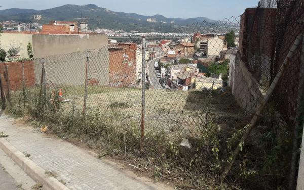 Terreno en calle d'Àvila, 17