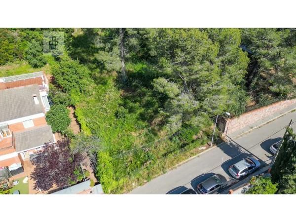 Terreno en calle 13, 24 -34