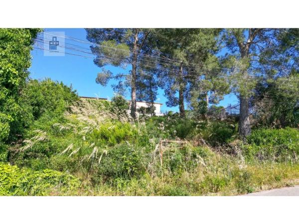 Terreno en calle 13, 24 -34