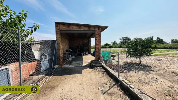 Terreno en camino del Mar