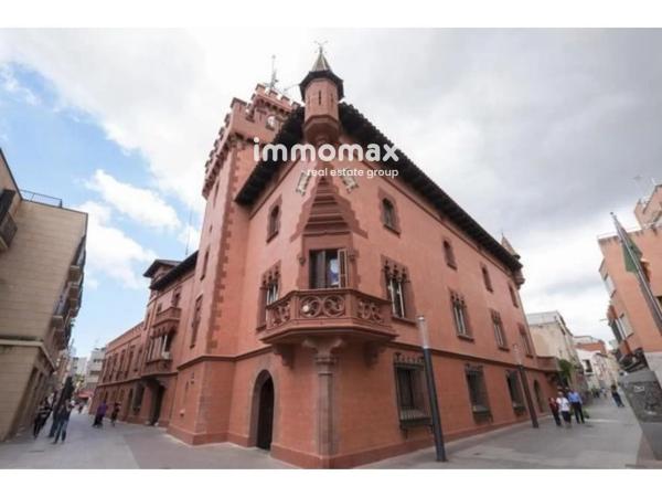 Terreno en calle Maria Zambrano