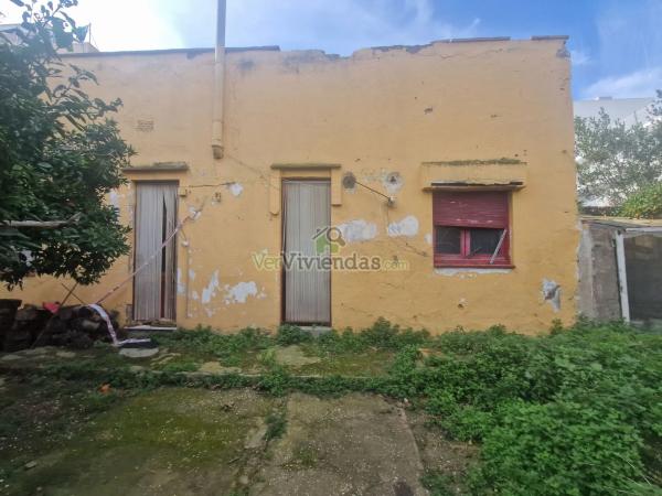 Terreno en calle de Catalunya