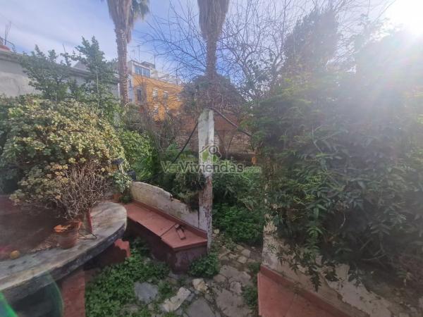 Terreno en calle de Catalunya