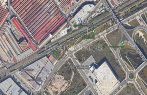 Terreno en calle del Camí de la Via