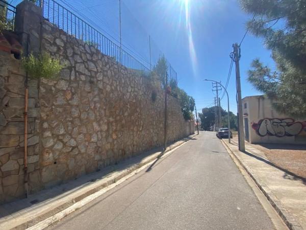 Terreno en calle Violetes
