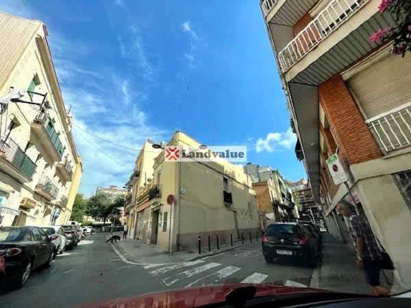 Terreno en calle de la Garrotxa, 21