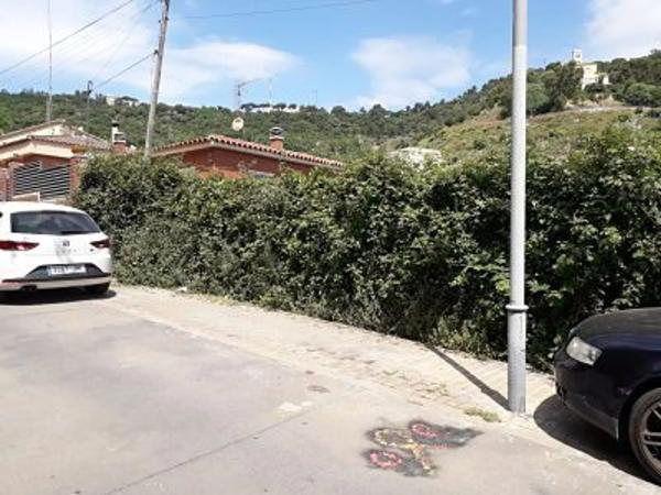 Terreno en calle de Cànoves, 64